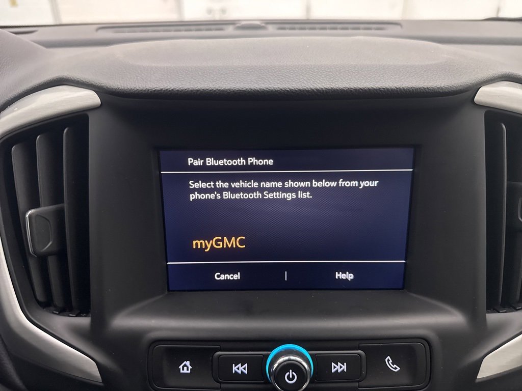 Used 2023 GMC Terrain SLE w/ Driver Convenience Package image 25