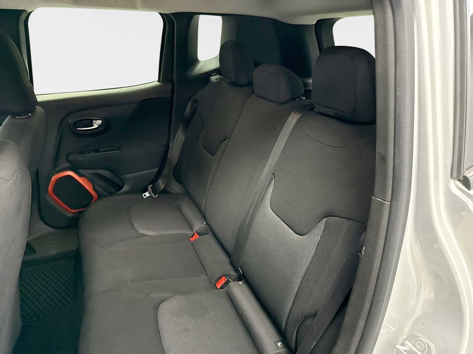 Used 2018 Jeep Renegade Sport w/ Power & Air Group image 29