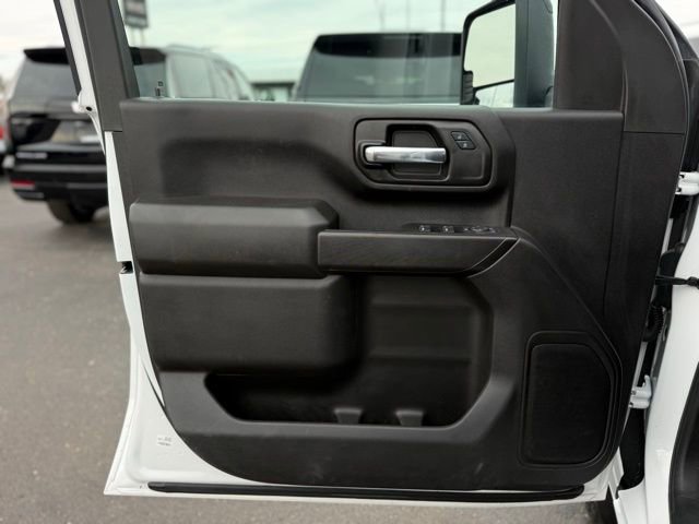 Used 2025 Chevrolet Silverado 2500 W/T AWD/4WD image 15