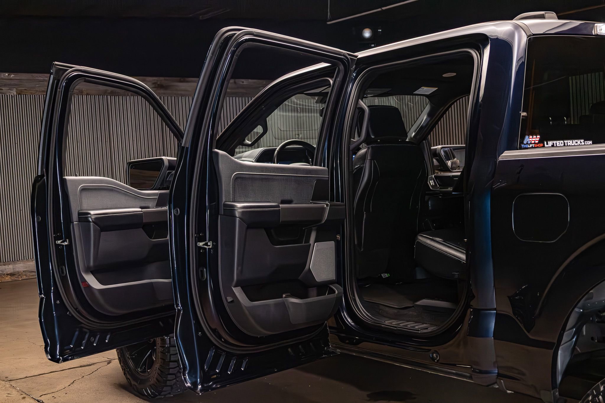 Used 2024 Ford F150 Lariat w/ Equipment Group 502A High AWD/4WD image 32