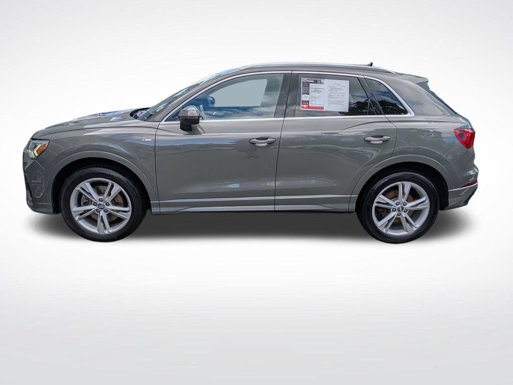 Used 2020 Audi Q3 2.0T Premium Plus w/ Premium Plus Package AWD/4WD image 7