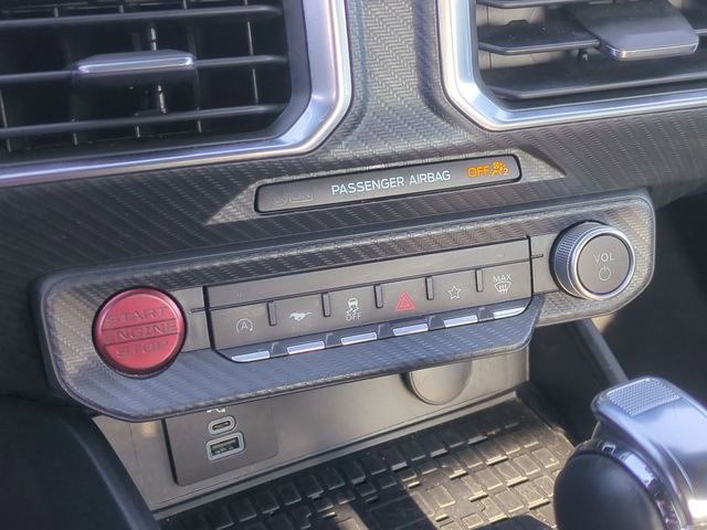 Used 2024 Ford Mustang Premium image 25