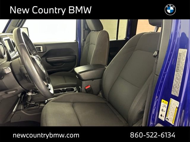 Used 2018 Jeep Wrangler Unlimited Sport S AWD/4WD image 10