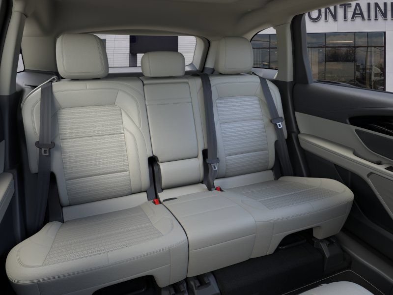 New 2026 Lincoln Nautilus Reserve w/ Jet Appearance Package AWD/4WD image 33