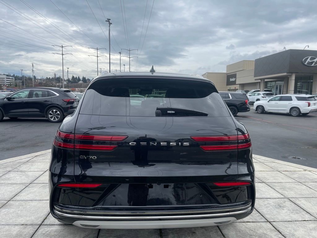 Used 2026 Genesis Electrified GV70 Advanced image 11