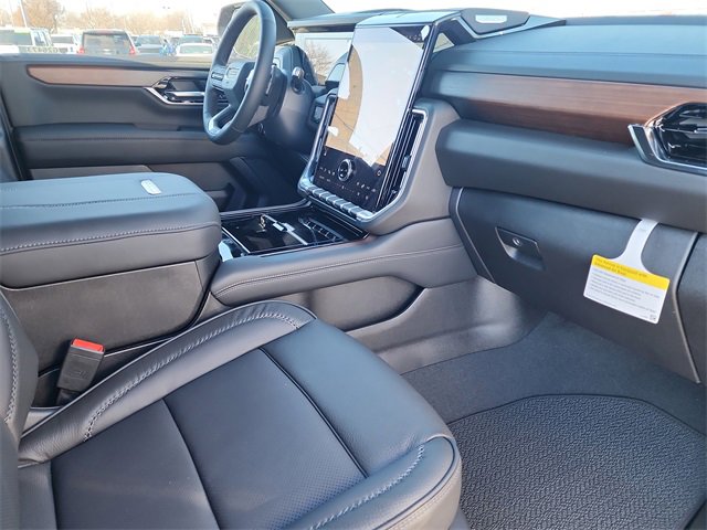 New 2026 GMC Yukon Denali image 17