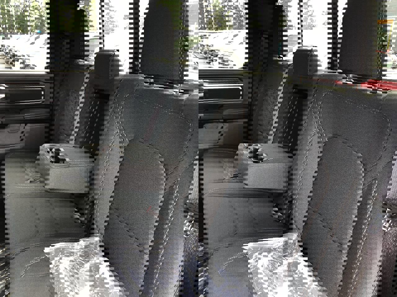 New 2026 RAM 1500 4x4 Crew Cab image 11