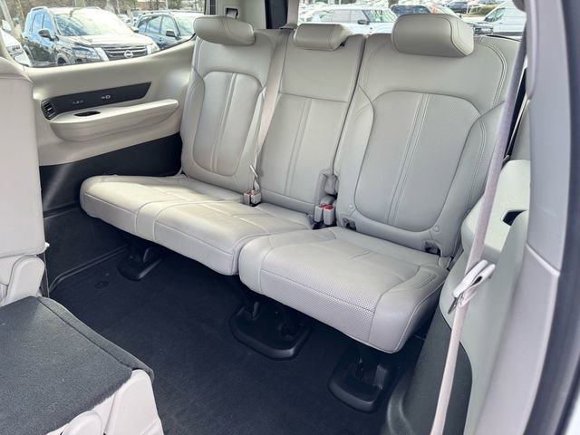 Used 2024 Jeep Wagoneer Series II w/ Flexible Seating Group image 15