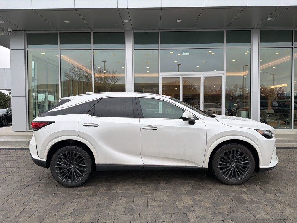 Used 2025 Lexus RX 350 Premium w/ Accessory Package image 6