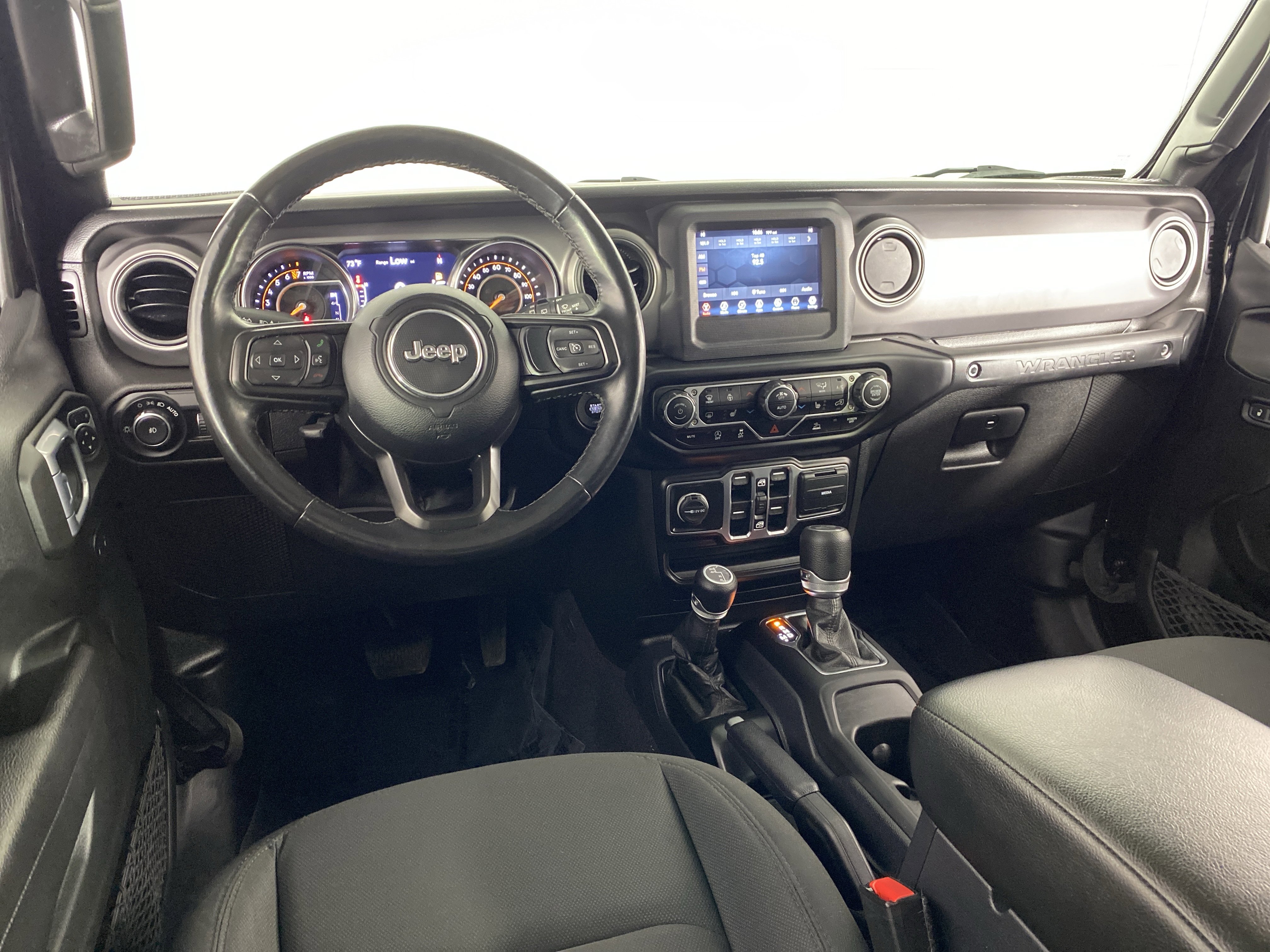 Used 2021 Jeep Wrangler Unlimited Sport AWD/4WD image 35