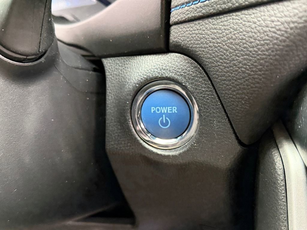 Used 2020 Toyota RAV4 XSE w/ XSE Grade Weather Package image 31