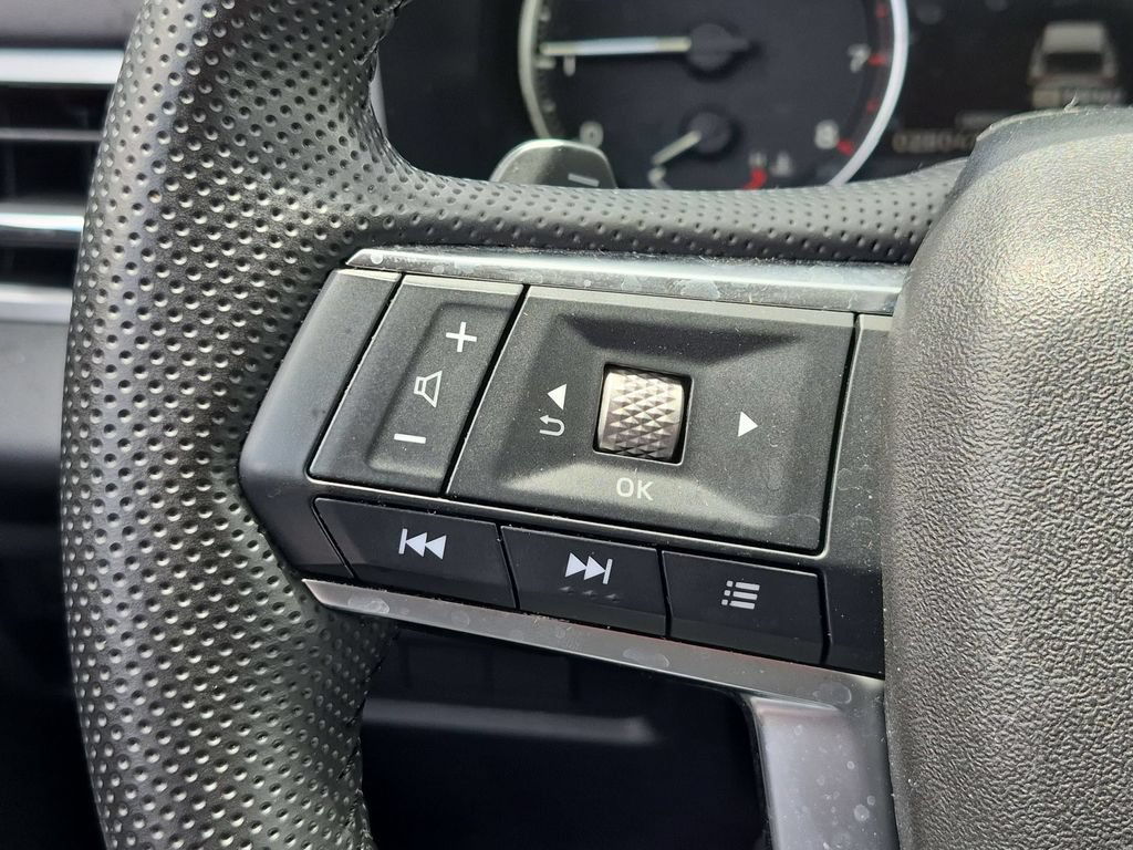 Used 2025 Mitsubishi Outlander SE AWD/4WD image 21