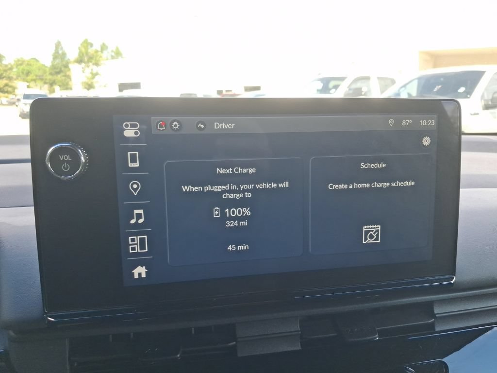Used 2025 Honda Prologue Touring image 25