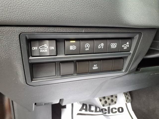 Used 2023 Toyota Tundra Limited w/ TRD Off-Road Package AWD/4WD image 15