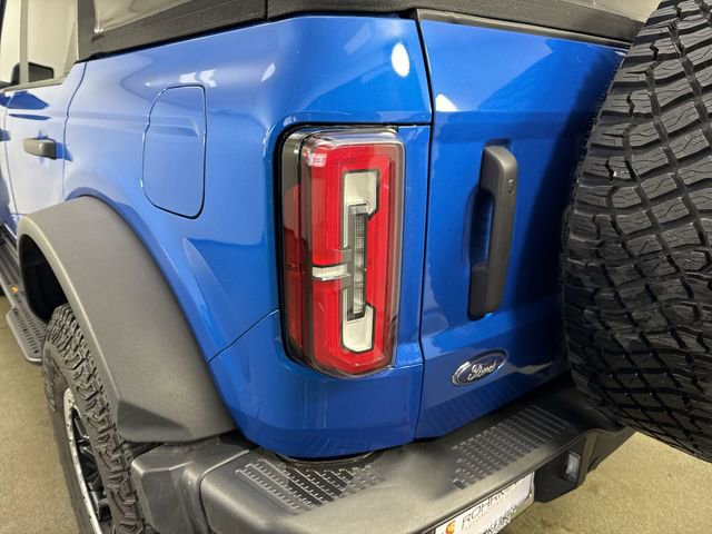 Used 2024 Ford Bronco Badlands image 28