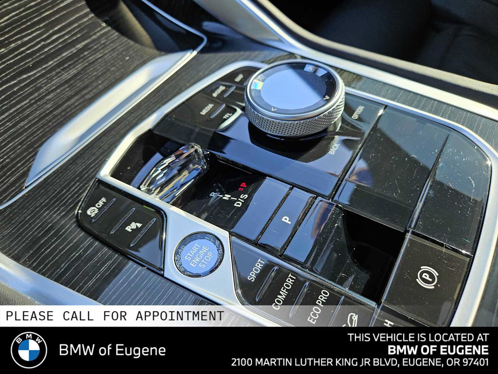 Used 2024 BMW X6 xDrive40i w/ Executive Package AWD/4WD image 31