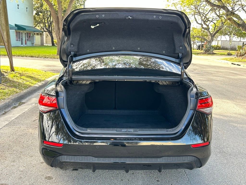 Used 2020 Nissan Sentra S image 28