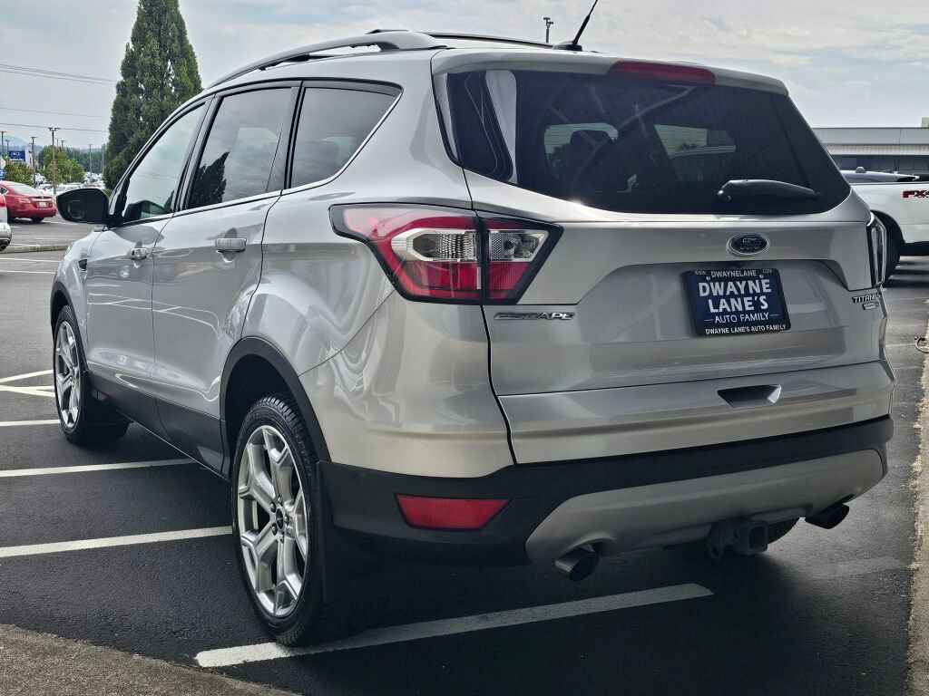 Used 2017 Ford Escape Titanium w/ Equipment Group 301A AWD/4WD image 3