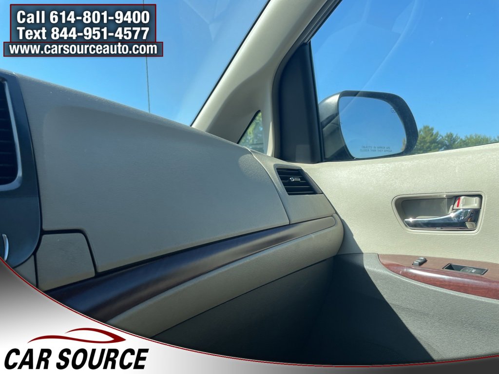 Used 2014 Toyota Sienna L image 27