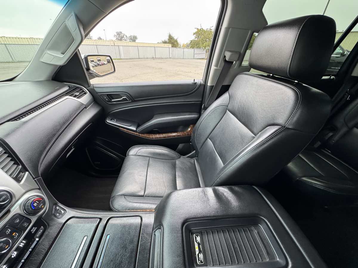 Used 2015 Chevrolet Tahoe LTZ image 38