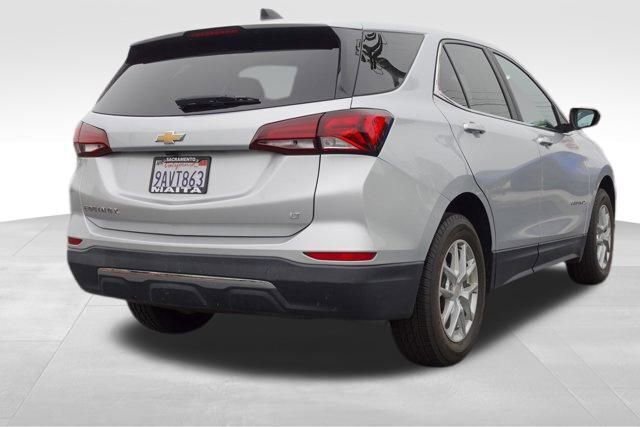 Used 2022 Toyota Highlander XLE image 3