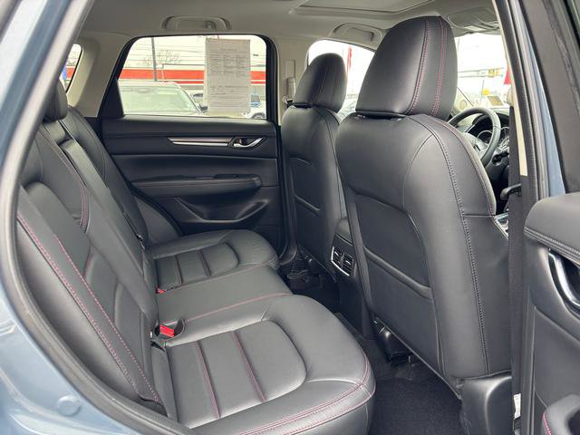 Certified 2022 MAZDA CX-5 Carbon Edition image 13