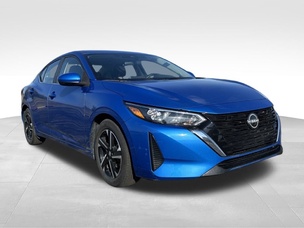 Used 2025 Nissan Sentra SV FWD image 3