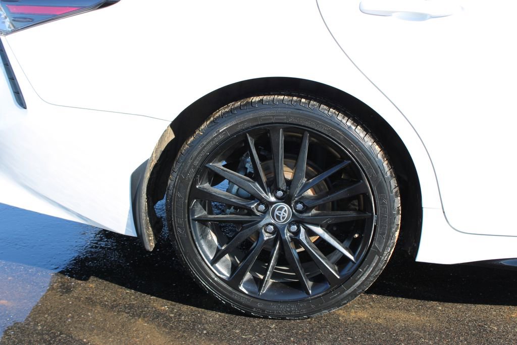 Used 2023 Toyota Camry XSE image 13