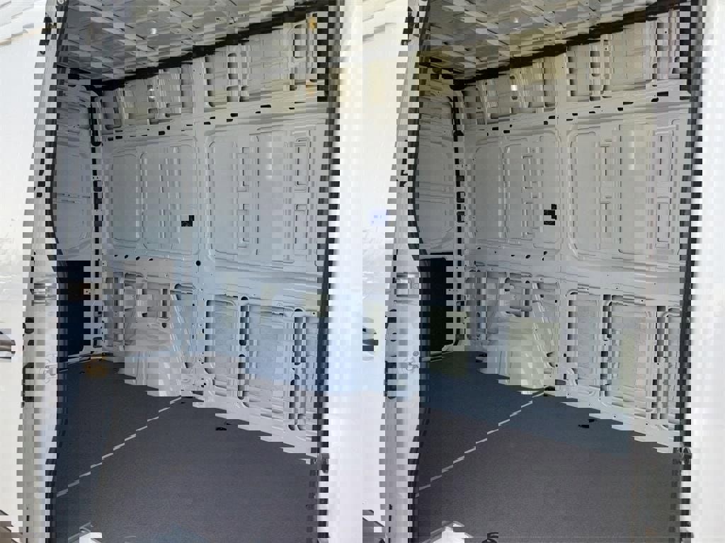 New 2025 Mercedes-Benz Sprinter 2500 image 13