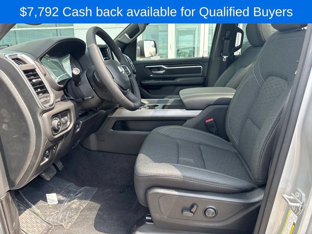New 2026 RAM 1500 Big Horn AWD/4WD image 13
