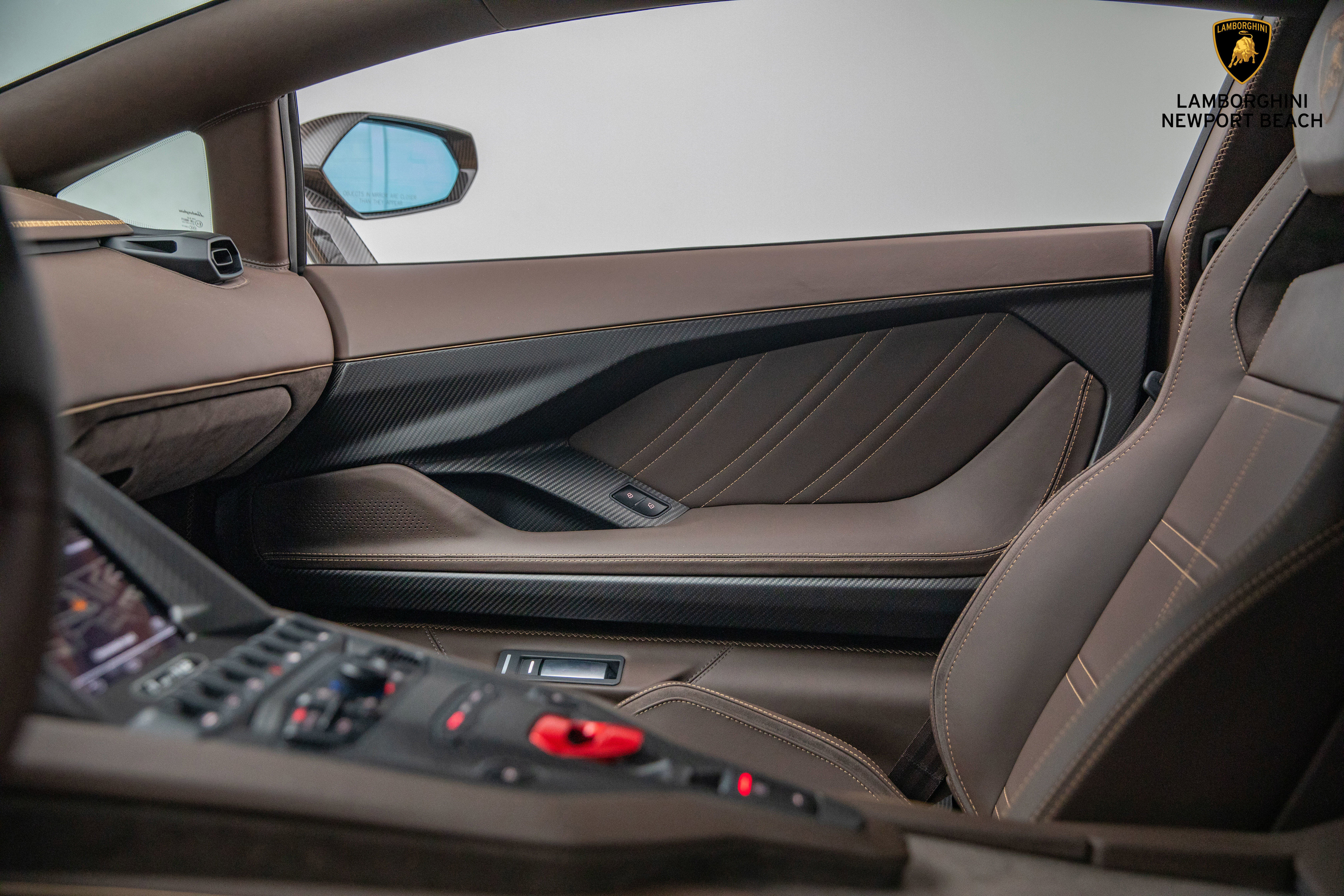 Used 2022 Lamborghini Aventador Countach image 38