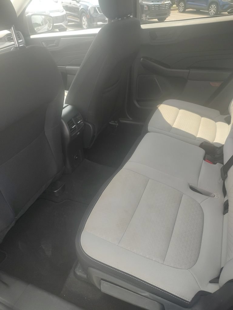 Used 2025 Ford Escape Active AWD/4WD image 7