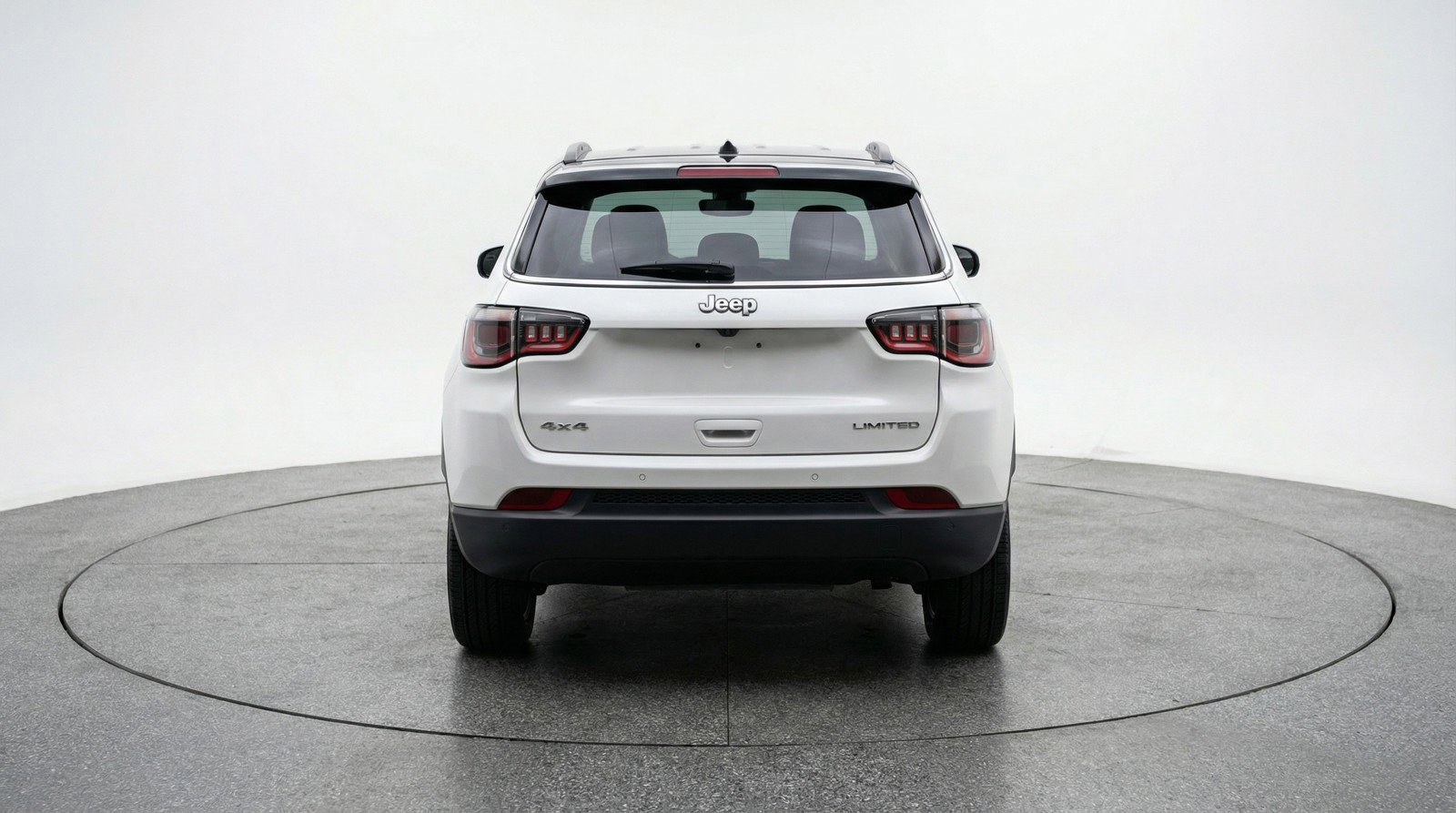 Used 2025 Jeep Compass Limited image 7