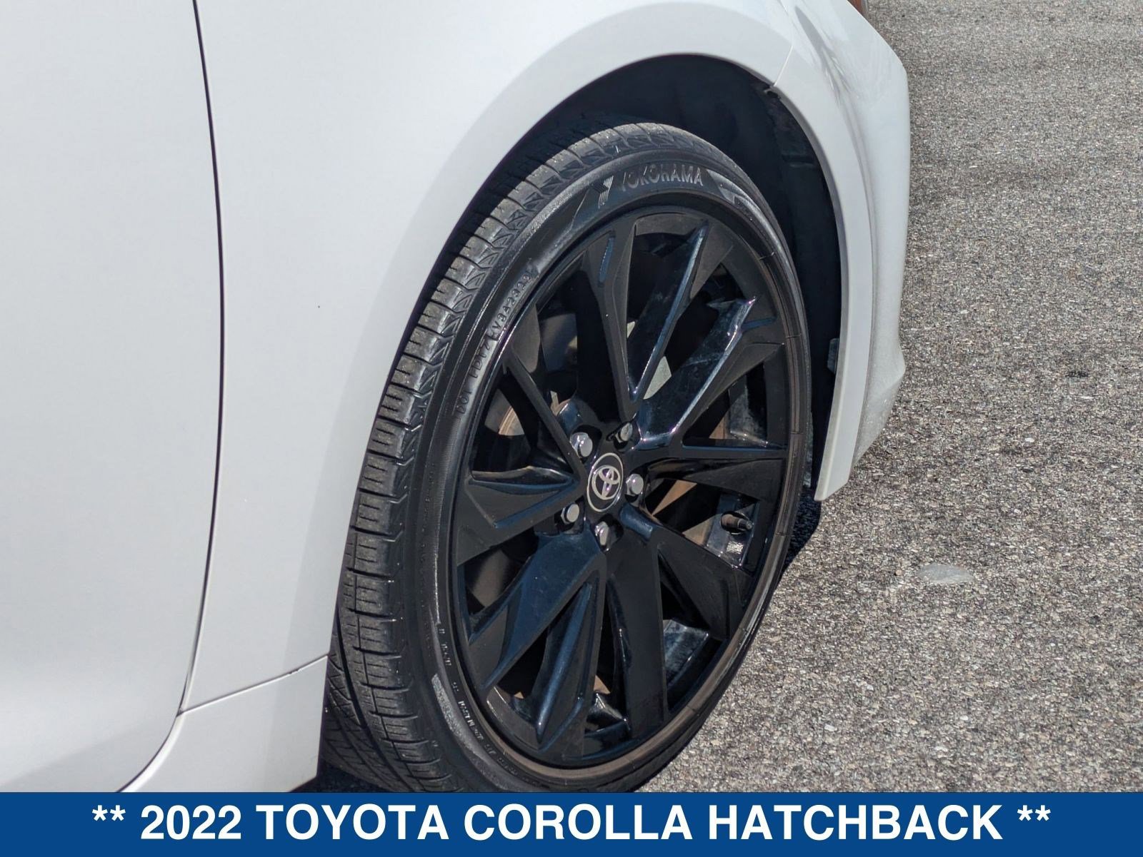 Used 2022 Toyota Corolla SE image 12