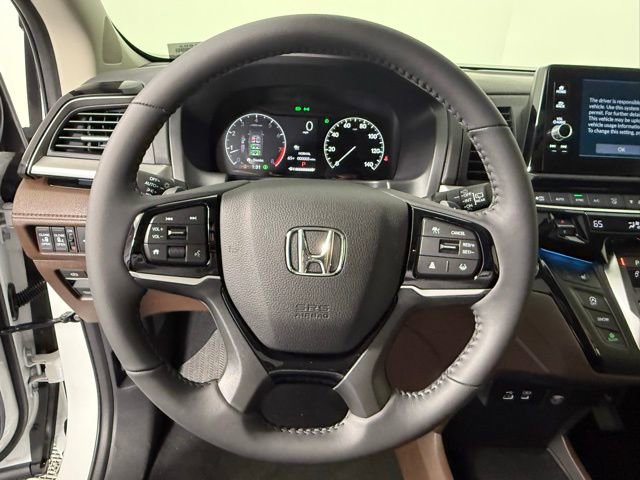 New 2026 Honda Odyssey Touring image 17