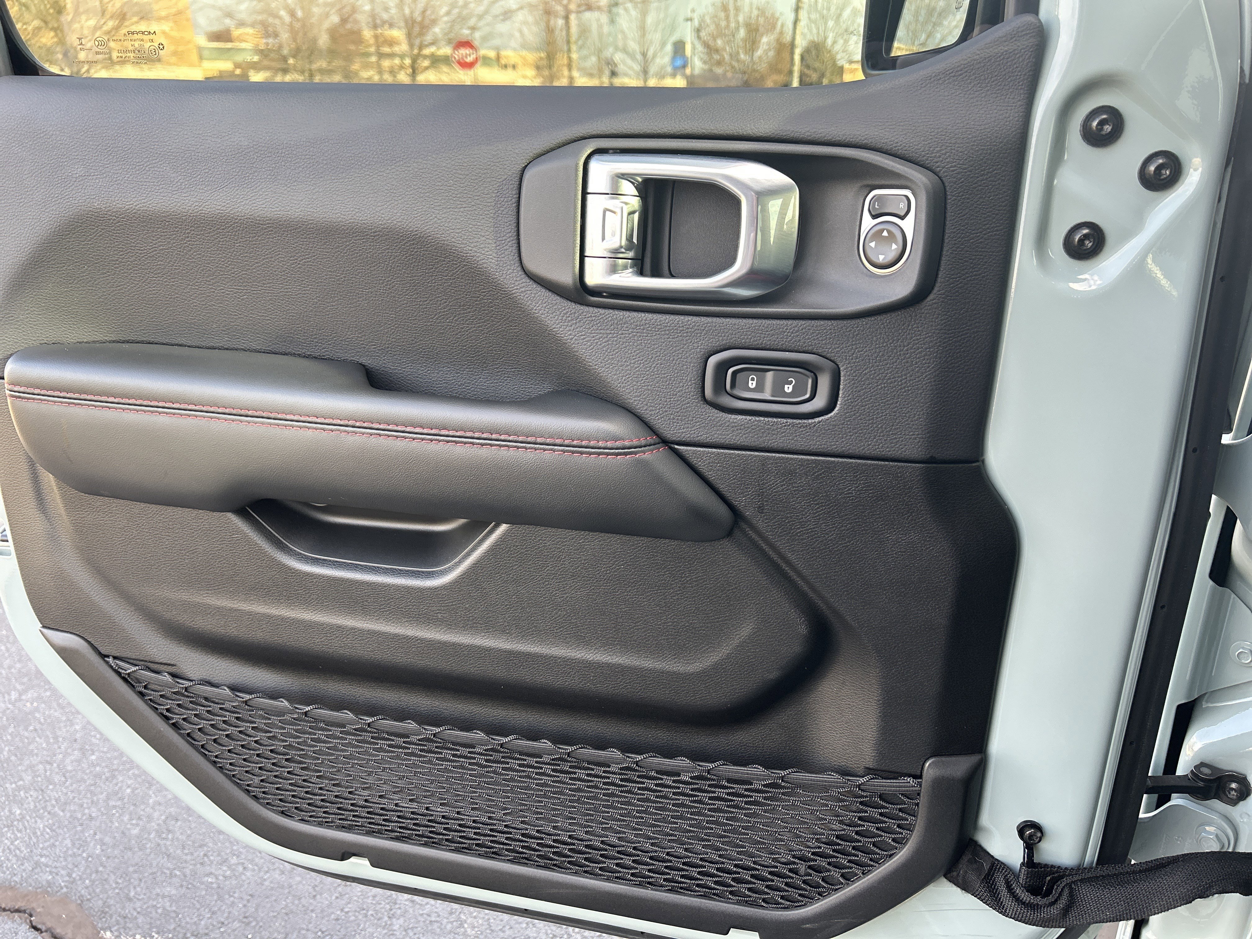 Used 2024 Jeep Wrangler Unlimited Rubicon 392 image 22