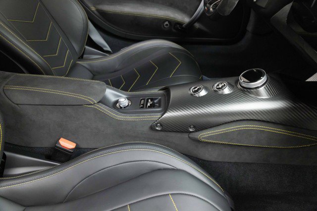 Used 2023 Maserati MC20 Coupe image 28
