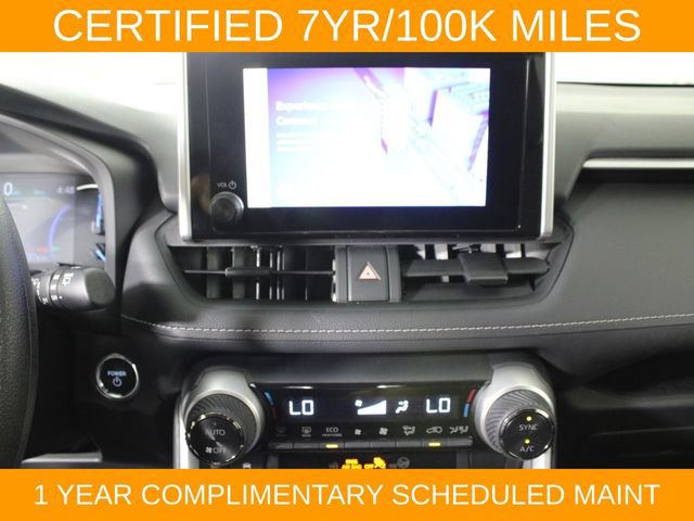 Used 2025 Toyota RAV4 XLE AWD/4WD image 22