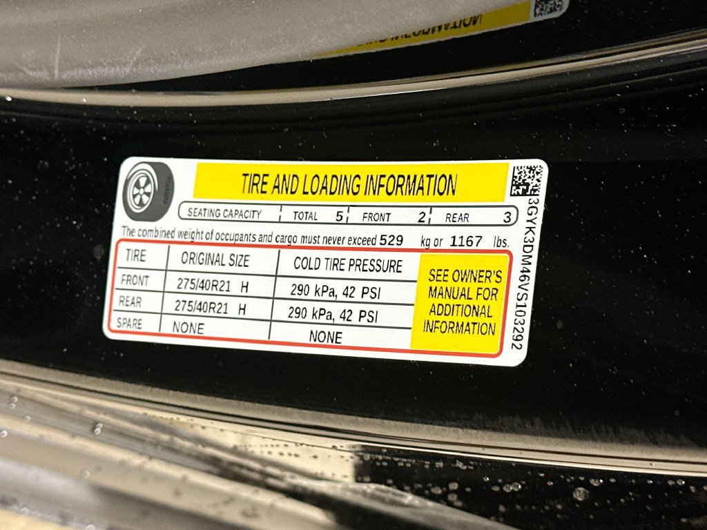 New 2027 Cadillac Optiq Premium Luxury w/ LPO, Floor Liner Package AWD/4WD image 39