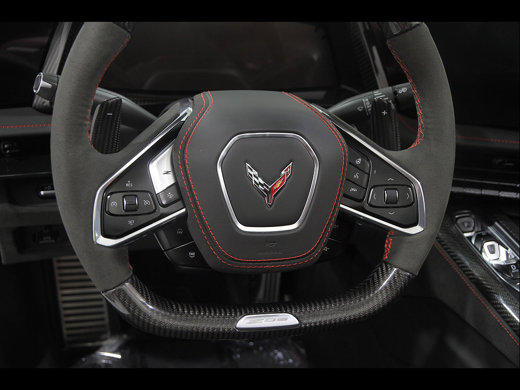 Used 2026 Chevrolet Corvette Z06 RWD image 9