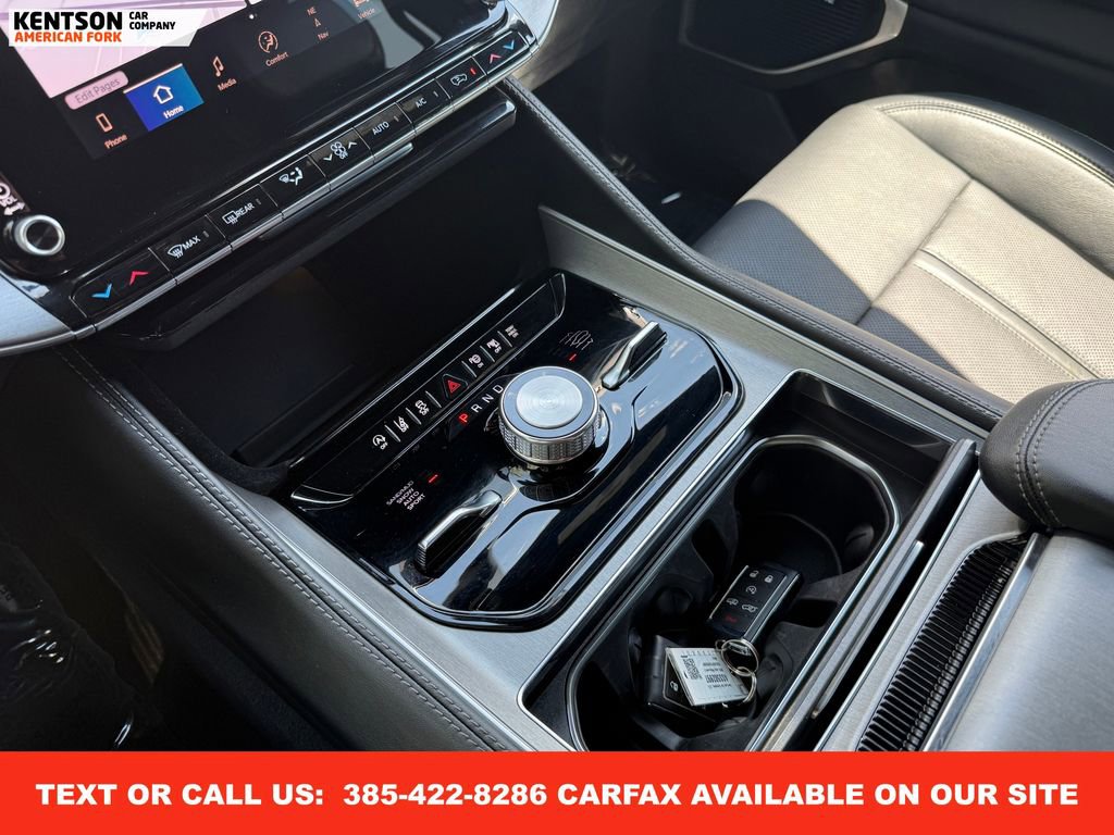 Used 2025 Jeep Wagoneer L Series III image 26