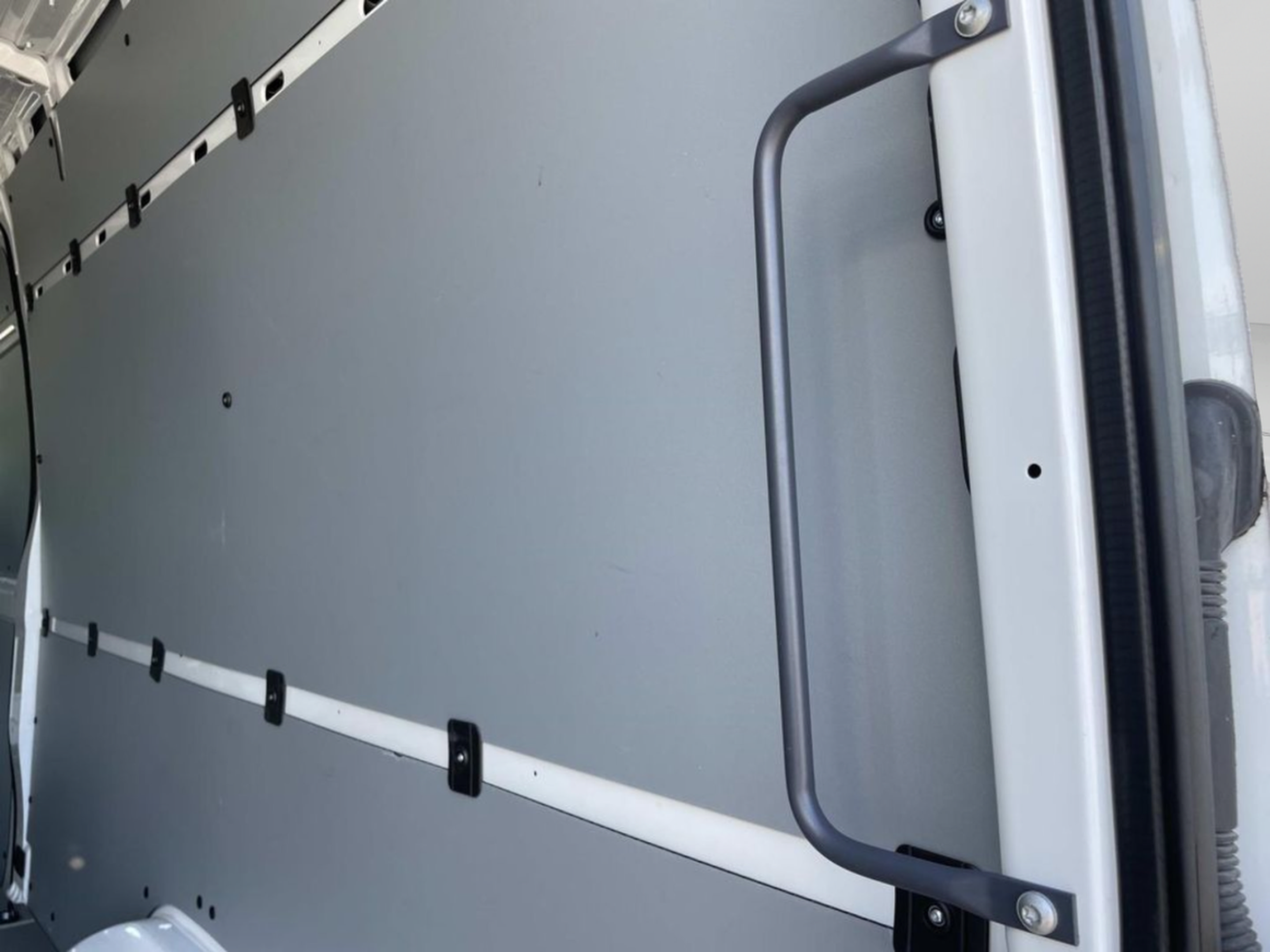 Used 2025 Mercedes-Benz Sprinter 2500 image 17