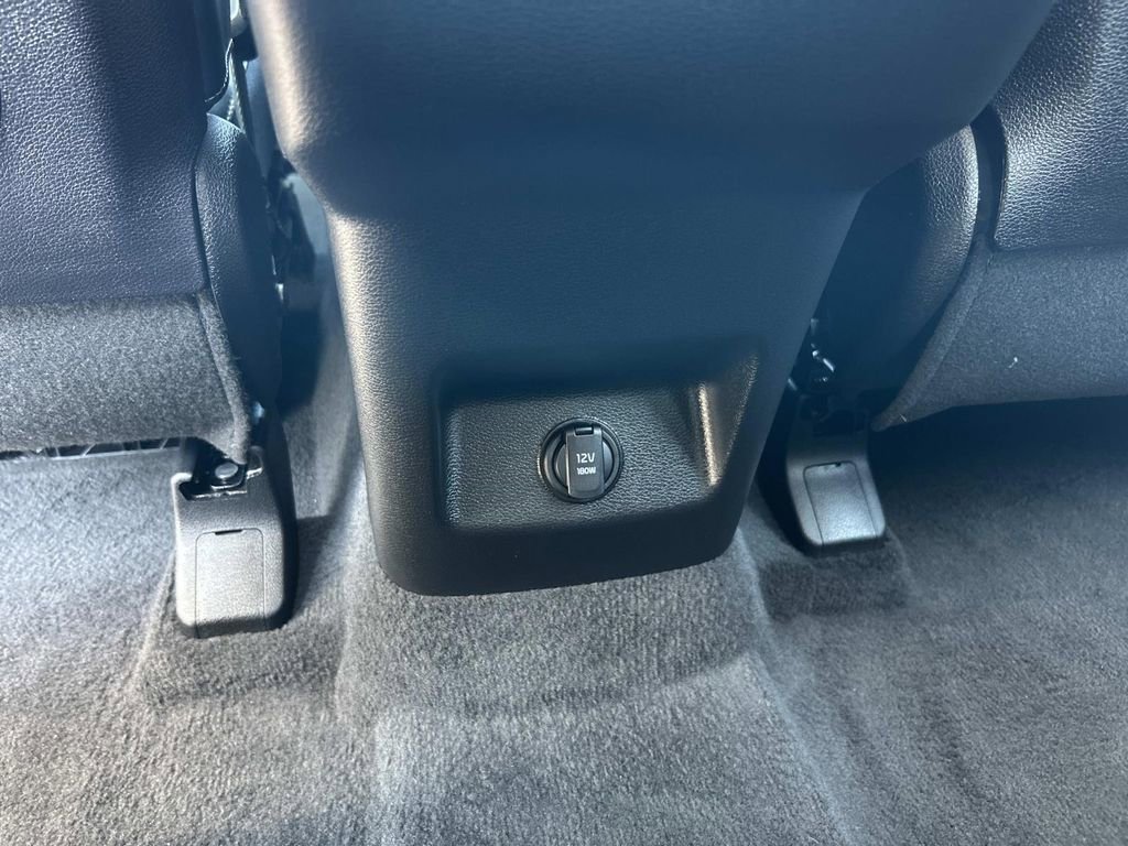 Certified 2025 Kia Telluride S image 16