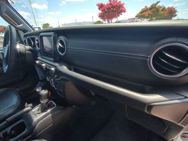 Used 2023 Jeep Wrangler Unlimited Sahara image 28