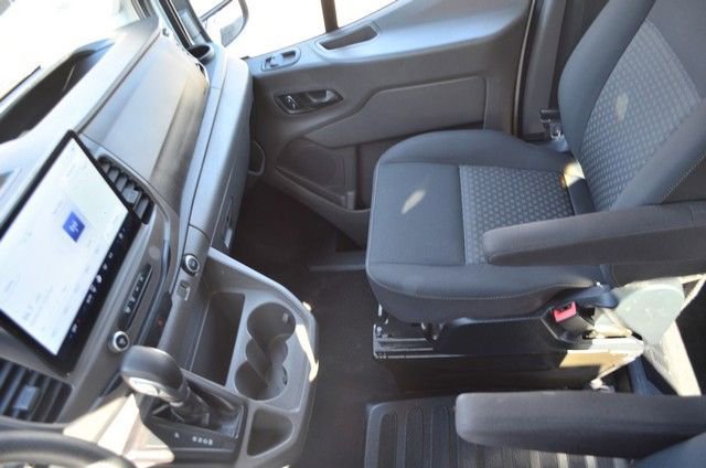 Used 2022 Ford Transit 350 XLT image 23