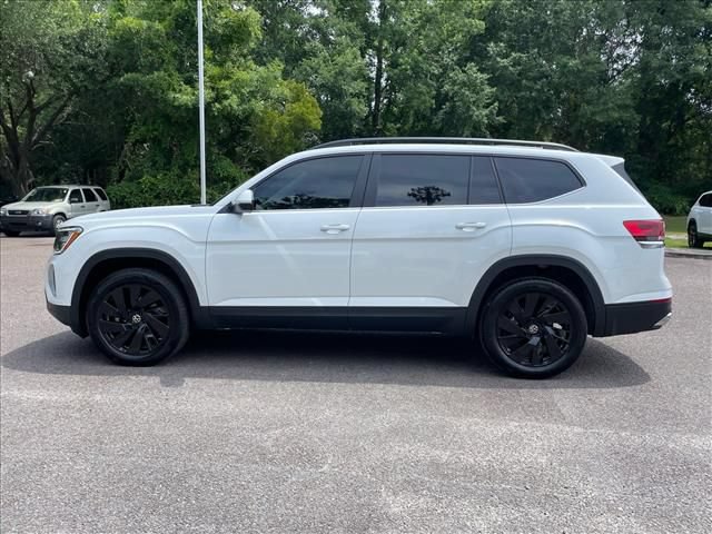 Used 2026 Volkswagen Atlas SE w/ Panoramic Sunroof Package FWD image 28
