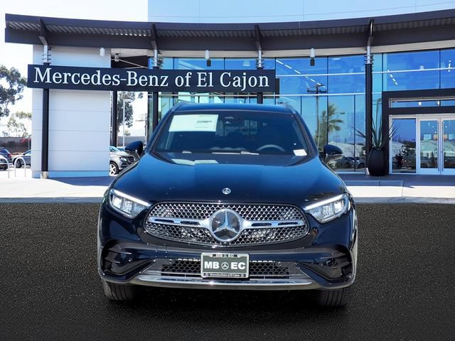 New 2026 Mercedes-Benz GLC 300 image 2