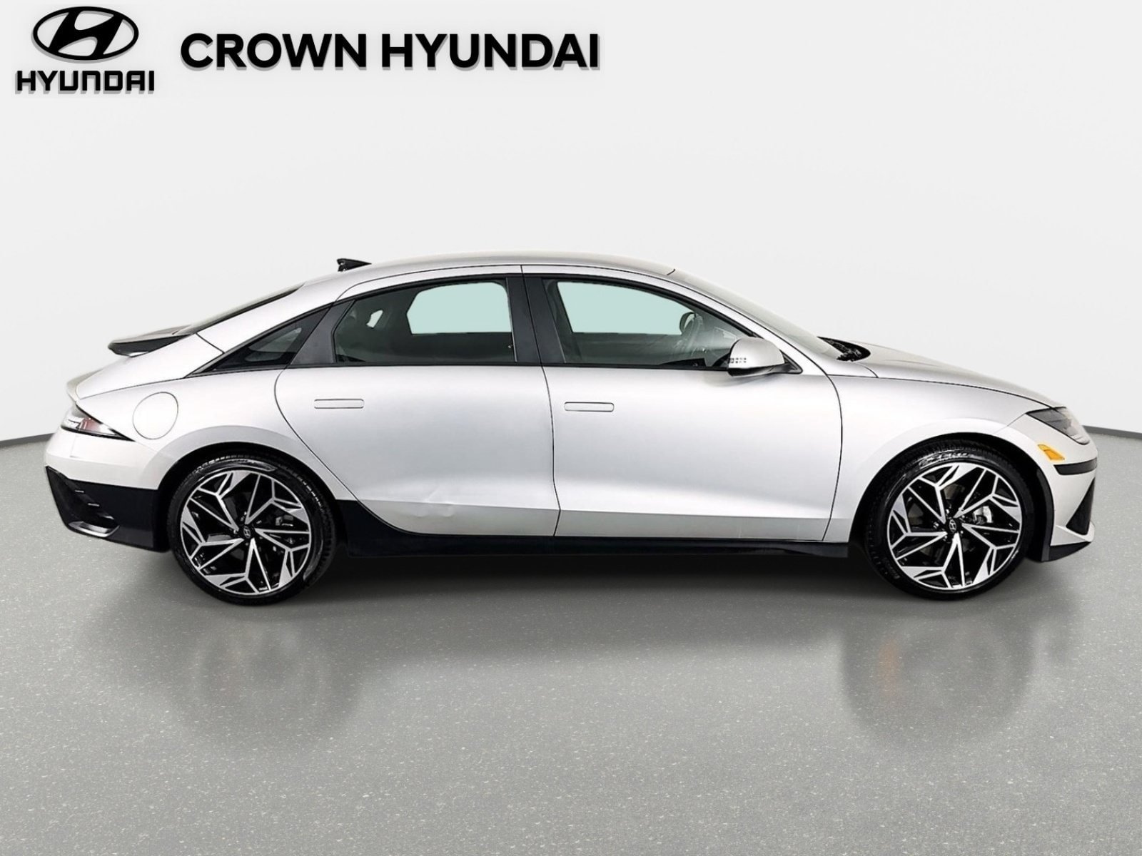 Certified 2023 Hyundai Ioniq 6 SEL w/ Cargo Package RWD image 4