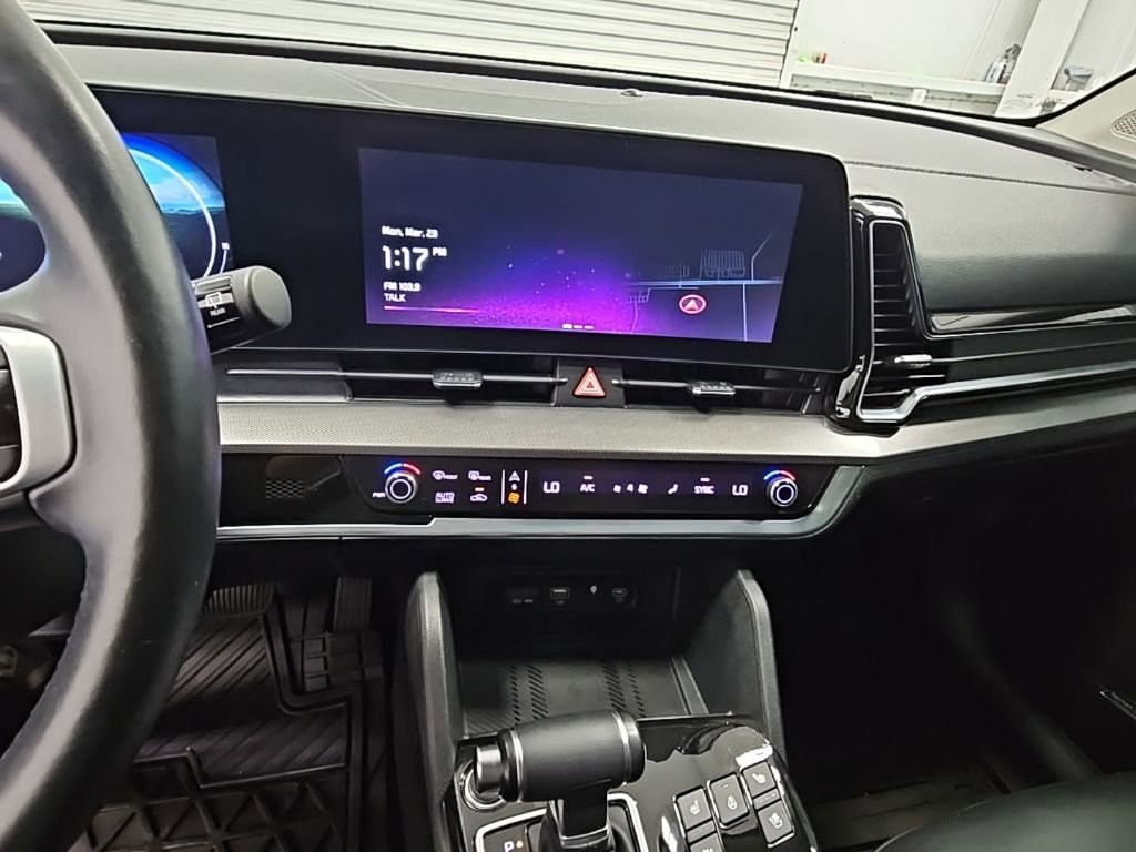 Used 2023 Kia Sportage SX image 14