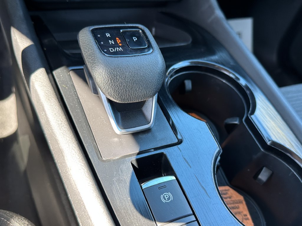 Used 2023 Nissan Rogue SV FWD image 26